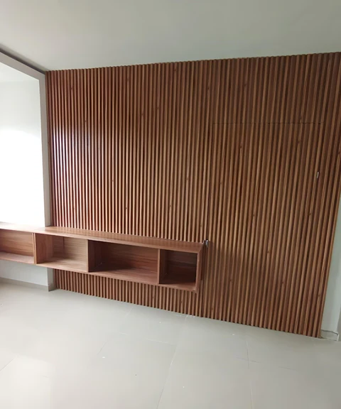 Paneles de Lambrin WPC - Calidad Premium y Durabilidad para Decoración de Muros | 1 Pieza